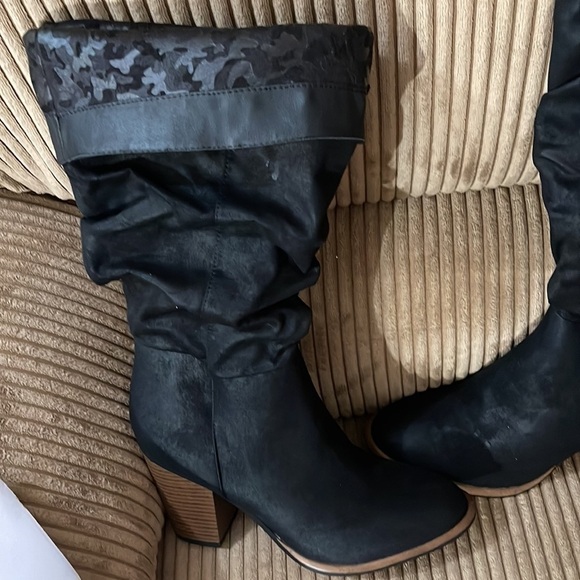 White Mountain comfortable long boots 👢 - Picture 6 of 10